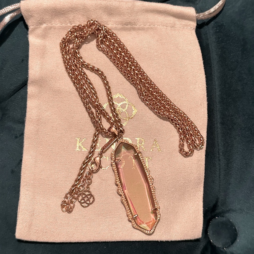 Kendra Scott Rose Gold Frances Necklace in Peach Iridescent- EUC